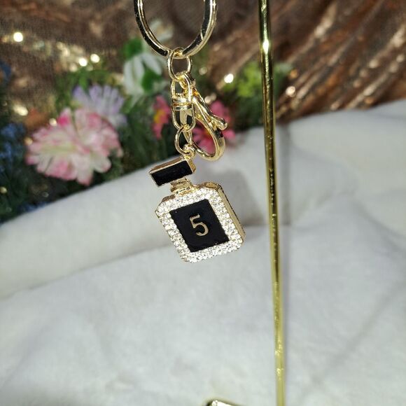 Keychain/ Bag Charm Designer inspired - Picture 4 of 10